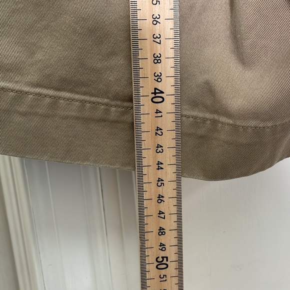 Ralph Lauren - Classic 6" Khaki Shorts - Brown - 32 - Picture 8 of 15